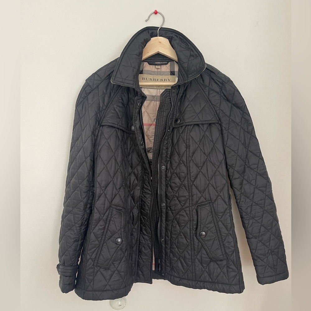 BLACK BURBERRY JACKET
